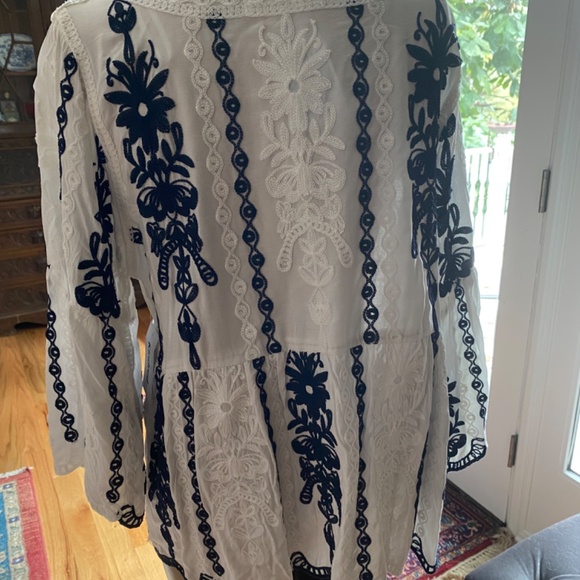 Blue and White Blouse - Size L - Picture 7 of 8